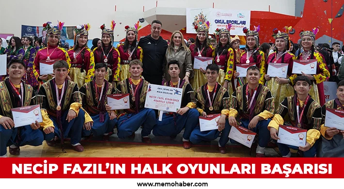 Necip Fazıl’ın Halk Oyunları Başarısı