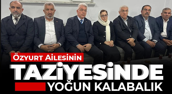 Özyurt Ailesinin Taziyesinde Yoğun Kalabalık
