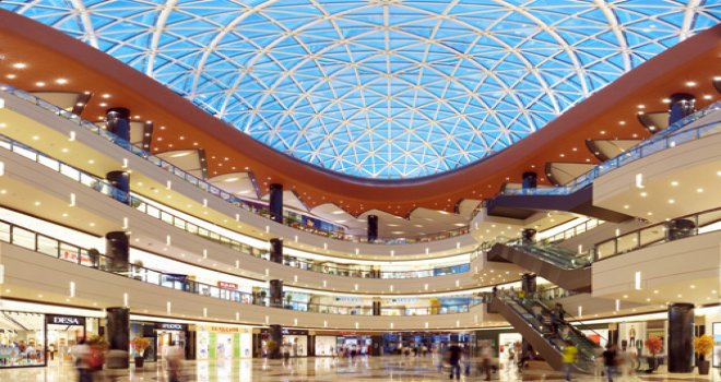 AVM, KUR ARTIŞI VE SİYASİ BELİRSİZLİK ESNAFI BİTİRDİ