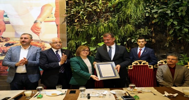 BÜYÜKŞEHİR VE BESNİ BELEDİYESİ “KARDEŞ ŞEHİR” OLDU