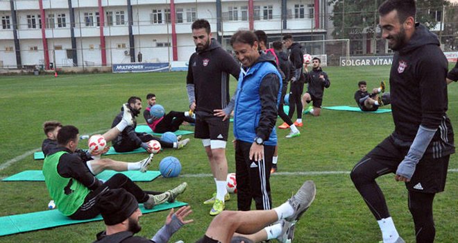 Demir: Biz gençlerimize güveniyoruz