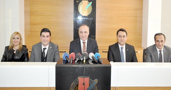 Doğruları Söylemekten Çekinmedik