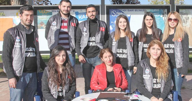 Engelsiz Yaşam Topluluğu’ndan Empati Parkuru