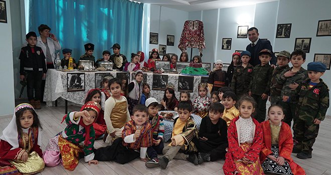 Erdem Koleji’nde 25 Aralık Yöresel Sergi Programı