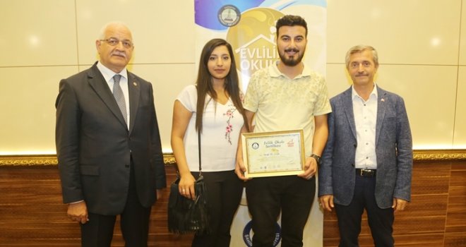 Evlilik Okulu’ndan 75 çift daha sertifikalarını aldı