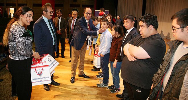 GAÜN yönetimi Down Sendromlu çocukları unutmadı