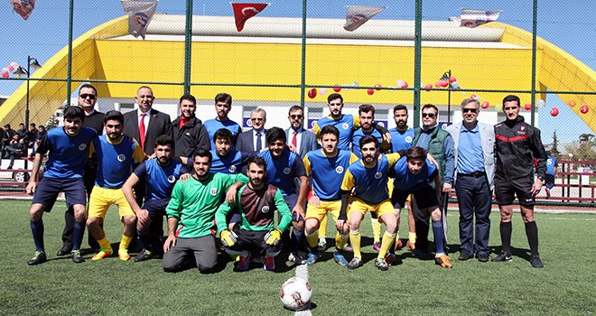 GAÜN’de Bahar Şenliği Turnuvaları başladı