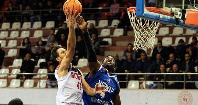 Gaziantep Basketbol Mornar Bar maçını 86-79 kazandı.