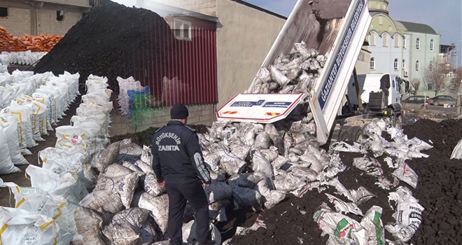 Gaziantep zabıtası 337 ton kaçak kömüre el koydu