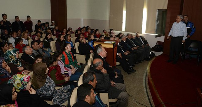Gaziantep polisinden anlamlı seminer