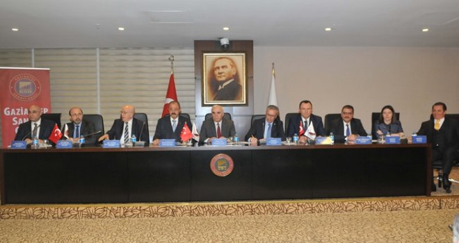 Gaziantepli sanayiciler bankacılarla bir araya geldi