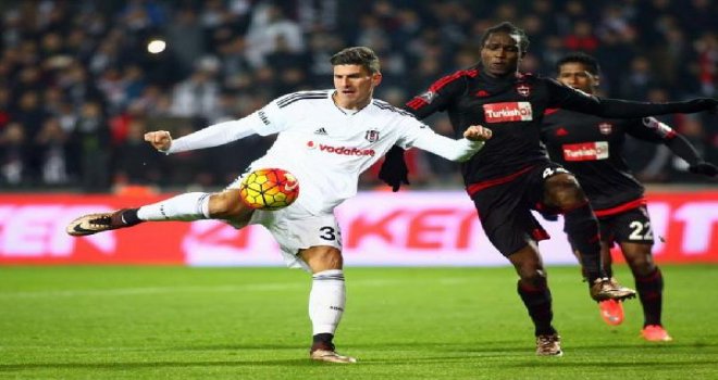 Gaziantepspor Beşiktaş'a Farklı Mağlup Oldu 4-0