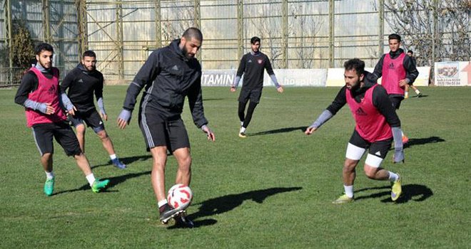 Gaziantepspor’da Denizli mesaisi