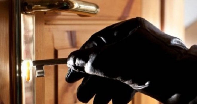 Gaziantep'te 165 bin lira çaldılar Osmaniye'de yakalandılar