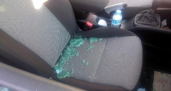 Gaziantep'te aracın camını kırıp 31 bin lirayı çaldılar
