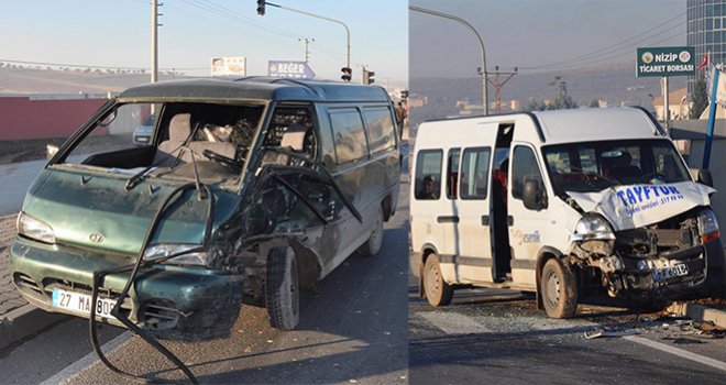 Gaziantep'te Öğrenci Servisi Kaza Yaptı: Yaralılar Var