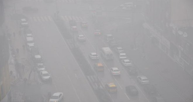 Gaziantep'te Yoğun Sis Ulaşımı Etkiliyor