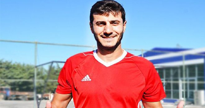 Gazişehir Gaziantep stoper Sinan'la imzaladı