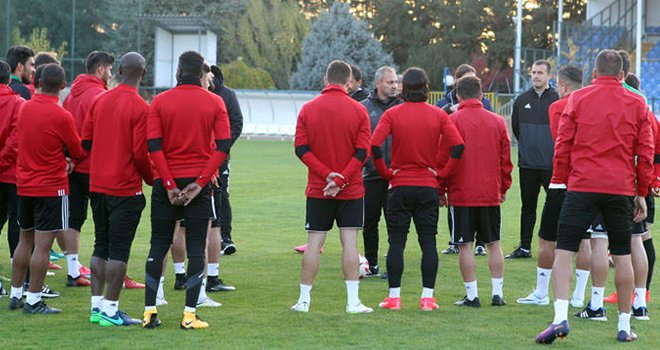 Gazişehir yeniden toplanıyor