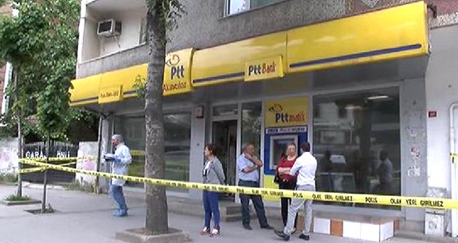 GÜNGÖREN'de bir PTT şubesi soyuldu