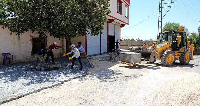 GÜNGÖRGE MAHALLESİNE KİLİTLİ PARKE TAŞI