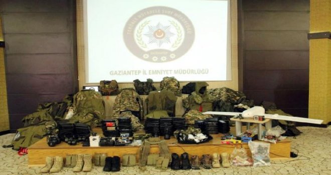 IŞİD'e gidenler İHA'yla yakalandı