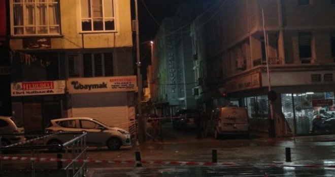 Kilis'te Belediye Önünde Bomba Paniği