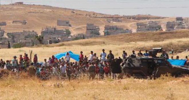 Kobani'de çatışmalar sürüyor