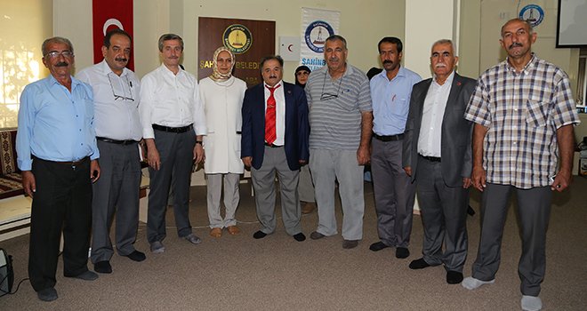 Muhtarlarla Bir Araya Gelmeye Devam Ediyor