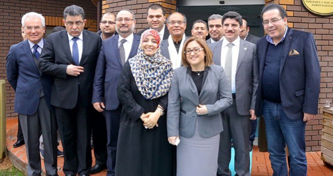 NOBEL’İ HAK ETTİĞİMİZİ DÜŞÜNÜYORUM