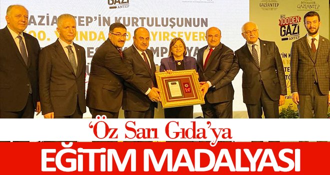Öz Sarı ailesinin eğitim mutluluğu
