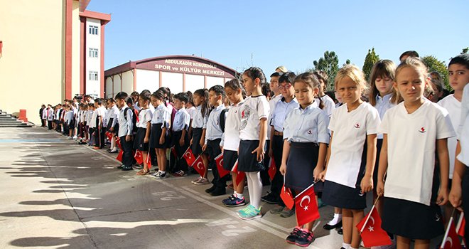 ÖZEL SANKO OKULLARI Yeni döneme törenle girdi
