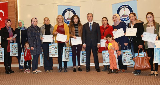 Şahinbey Belediyesinden 146 Kursiyere Sertifika