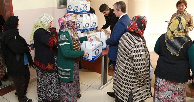 ŞAHİNBEY BELEDİYESİNİN YARDIM ELİ