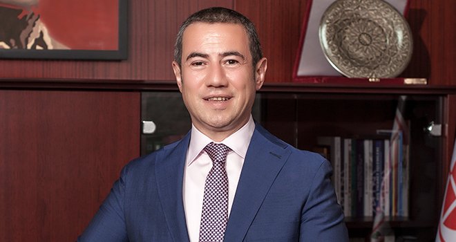 "BAŞARILARI İLE ŞEHRİMİZİ TAÇLANDIRIYORLAR"