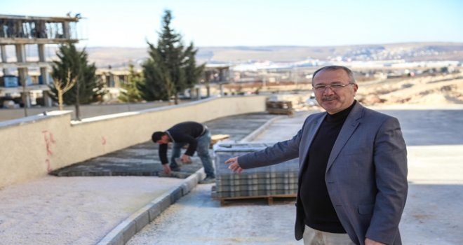 ŞEHİTKAMİL BEYKENT’TE KALDIRIM ÇALIŞMALARINA BAŞLADI