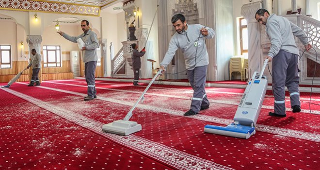 ŞEHİTKAMİL’DEKİ CAMİLER TEMİZ CEMAAT MEMNUN