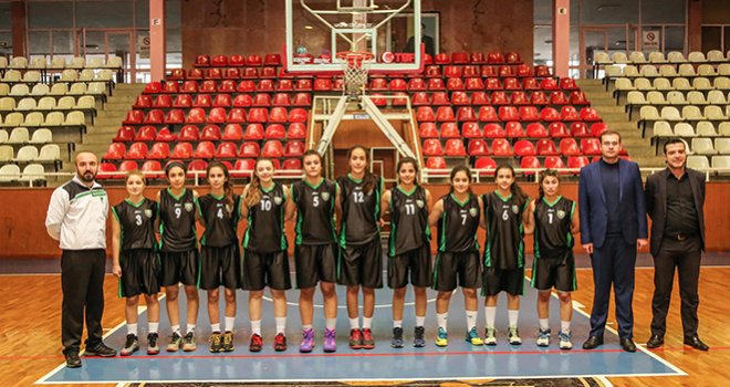 ŞEHİTKAMİLLİ PERİLER ŞAMPİYON