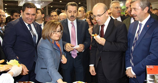 Şimşek Ve Çelik, GTB Standını Ziyaret Etti