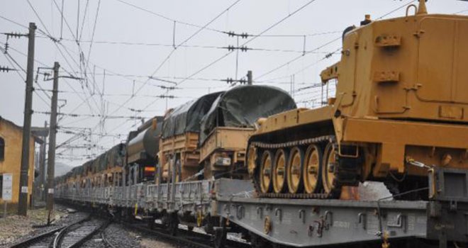 Suriye sınırına çok sayıda askeri sevkiyat