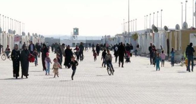 Suriyeliler'in yükünü sınır illeri çekiyor