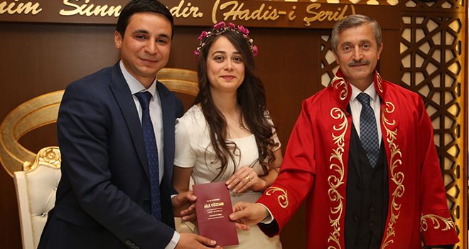 Tahmazoğlu polis gününde polis memurun nikahını kıydı