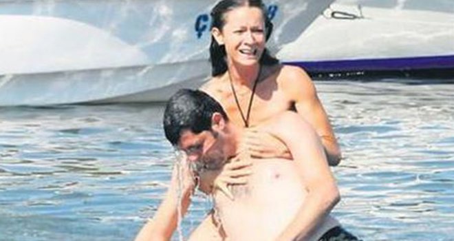 Ünlü Modelin 'Kocamı Kurtarın' Çığlığı!