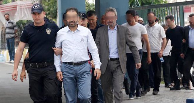 YASA DIŞI DİNLEME OPERASYONU: 27 KİŞİ ADLİYEDE