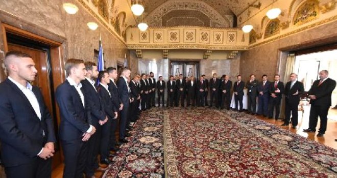 Bohuslav Sobotka Futbol Milli Takımını Makamında Kabul Etti