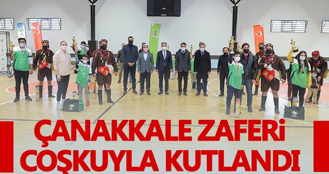  Satrançta başarılı hamleler ödüllendirildi