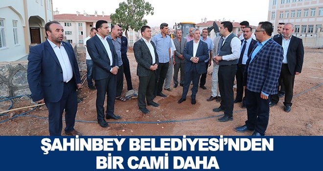 Tahmazoğlu, cami çalışmalarını yerinde inceledi