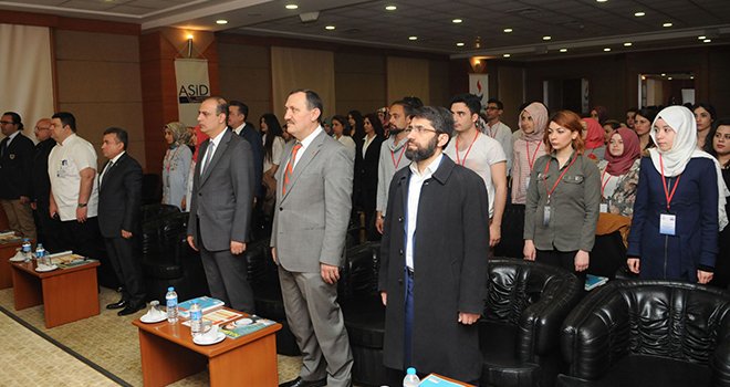 “Yenidoğan Yoğun Bakım Hemşireliği Kursu”