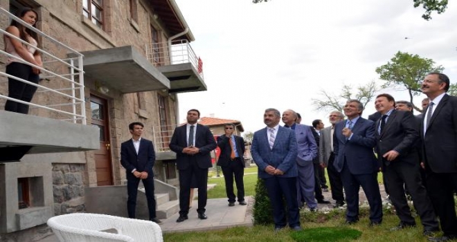 Gülden Parti Liderlerine Uyarı: Kırıcı Olmayın / Ek Fotoğraflar