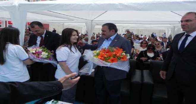 Bakan Eroğlu: Kura Çekip Köylülere 49 Yıllığına Parsel Parsel Dağıtıyoruz (2)